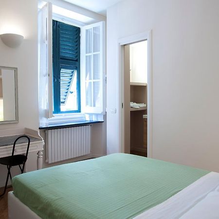 Al Villino Bruzza Panzió Genova Kültér fotó